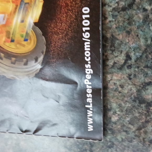 Lego Laser Pegs 6 in 1 with Directions. - Picture 6 of 7